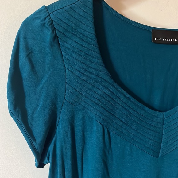 The Limited top - Picture 2 of 4